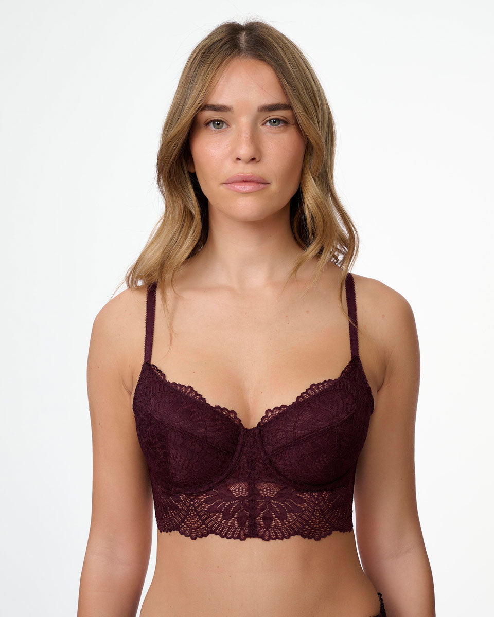 ברלט תחרה עם ברזלים ללא ריפוד במראה חזייה