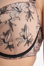 FULL CUP חזיית SALMA דגם B161 - detail closeup
