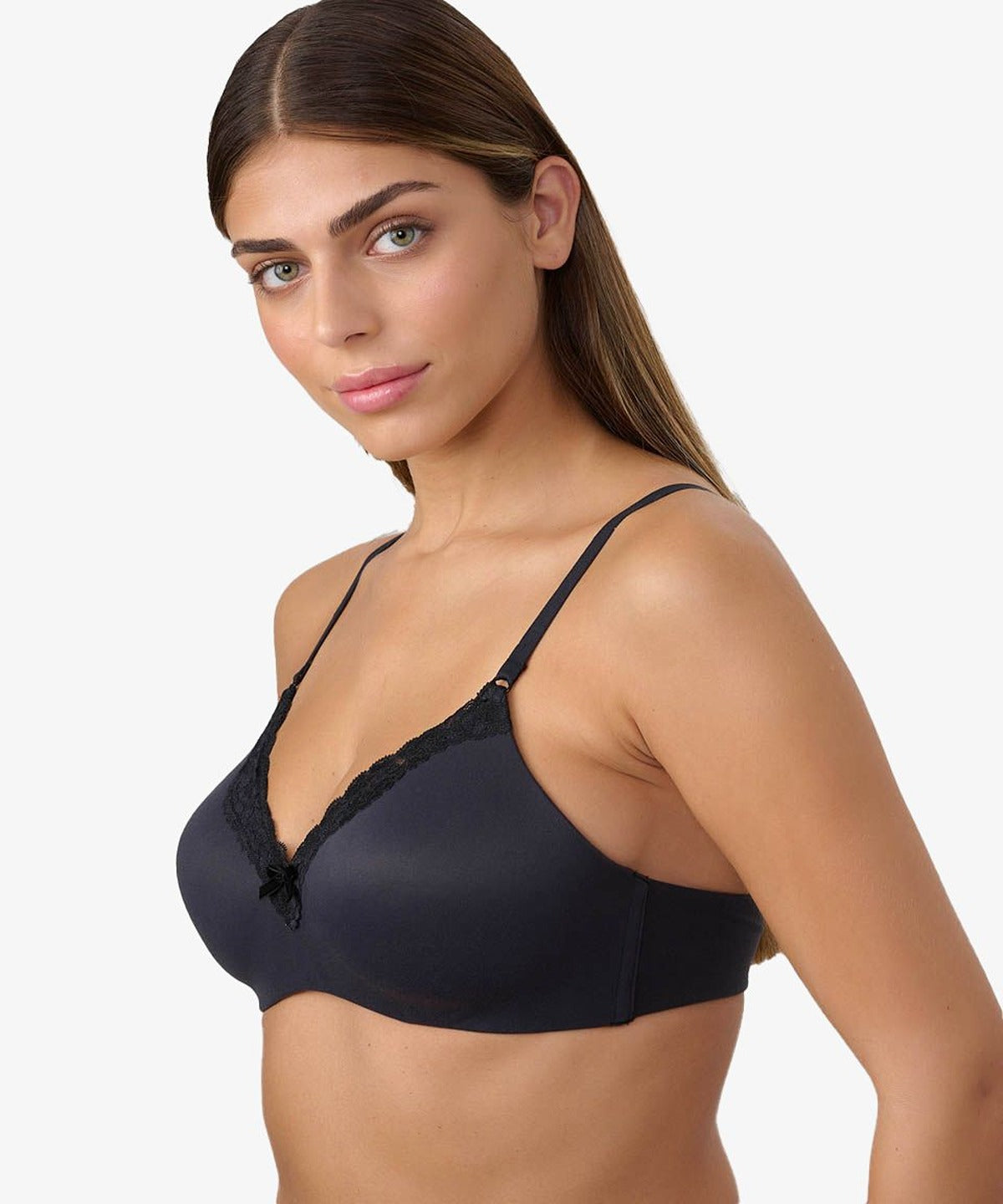 חזייה מרופדת ללא ברזלים עם תחרה