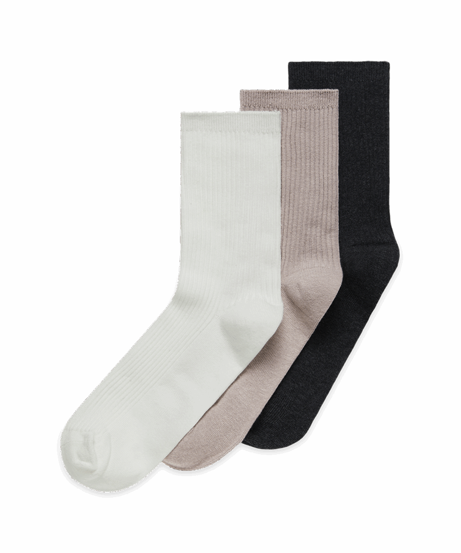 גרביים באורך קלאסי ללא תפר